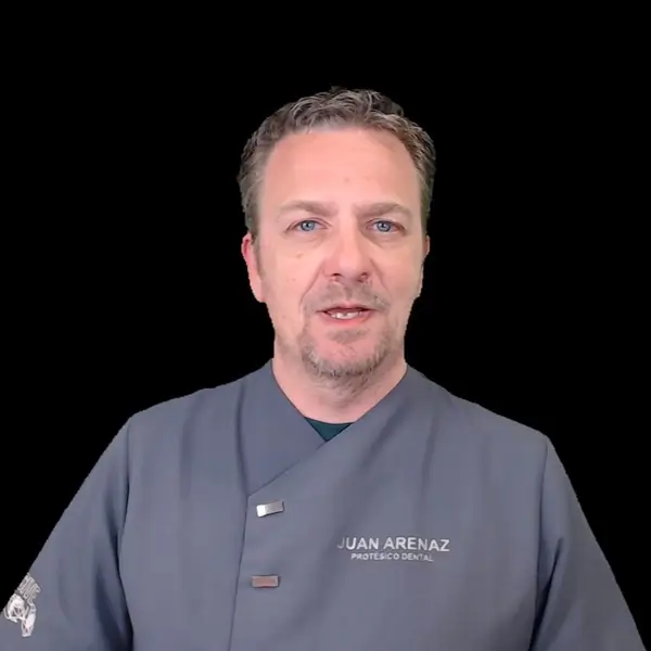 Cómo se vive en el laboratorio con Juan Jose Arenaz Otero es propietario de exclusivelab