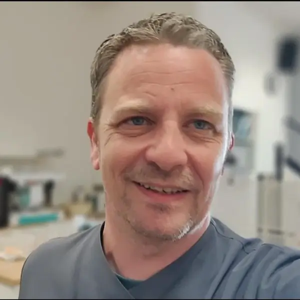 El día a día del laboratorio con Juan Jose Arenaz Otero es propietario de exclusivelab